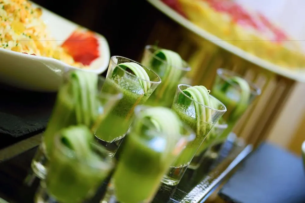 Goldstate Hotel Dubai 4*,